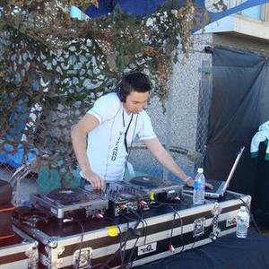 DJ WIZARD