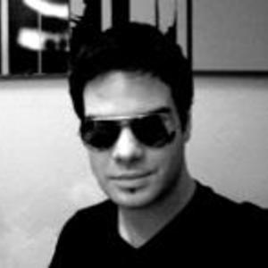 Gio Red