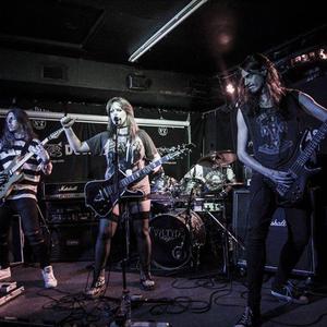 Beth Blade & The Beautiful Disasters