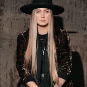 Alli Walker